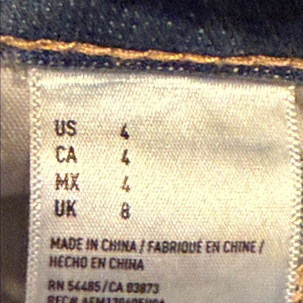 American Eagle Outfitters Distressed Light Blue Denim Jean Shorts - Picture 4 of 9